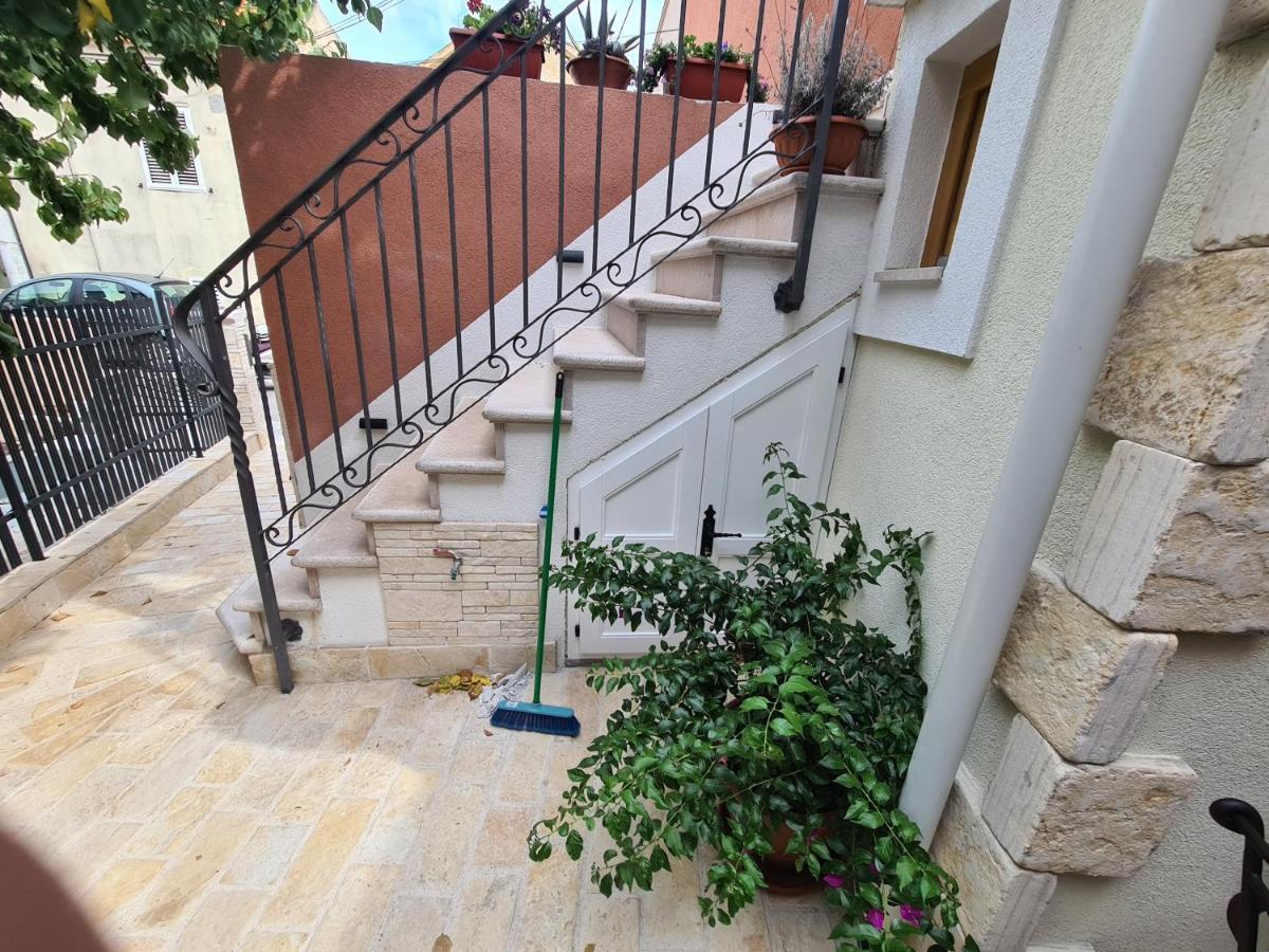 La Corte Di Kate-2 Biograd Na Moru Zewnętrze zdjęcie